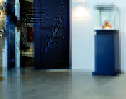ref-roma-stain-steel-pillar